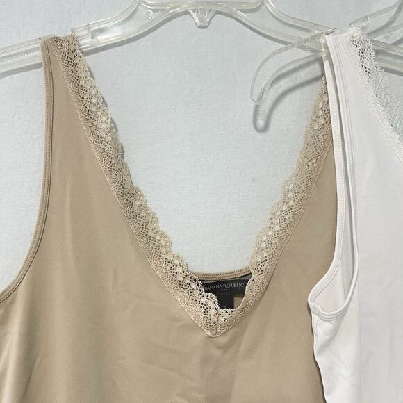 BANANA REPUBLIC Lace Trim Cami Tank Lot Of 2 Adjustable L Y2K 90’s White Beige - Picture 3 of 10